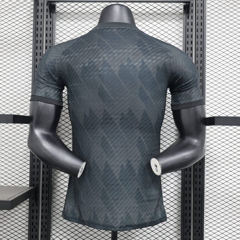24/25 Players Real Madrid Special Edition S-XXL