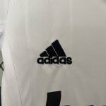 kids Real Madrid12/13 home size: 16-28